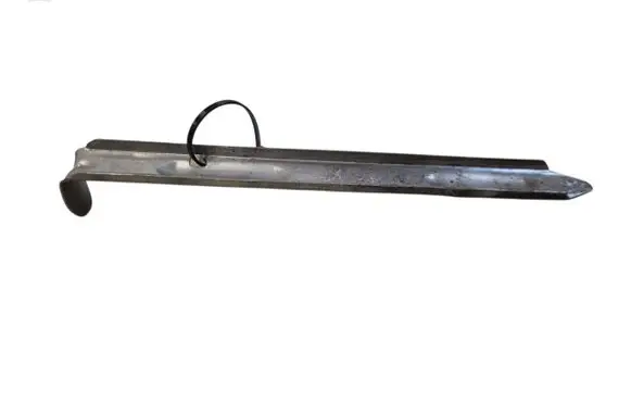Headlight/headlamp mounting bracket