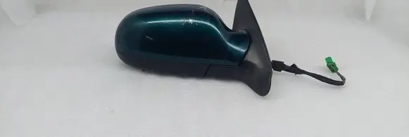 Volvo V70 Front door electric wing mirror 
