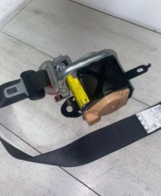 Mitsubishi Lancer Front seatbelt TKAB2EN262 0822082006 JSD4604