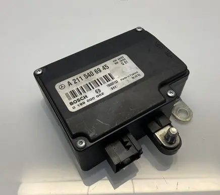 Mercedes-Benz E W211 Battery control module A2115406945 1500D133 0199000002