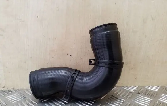 Volkswagen Golf IV Intercooler hose/pipe 1J0145838B