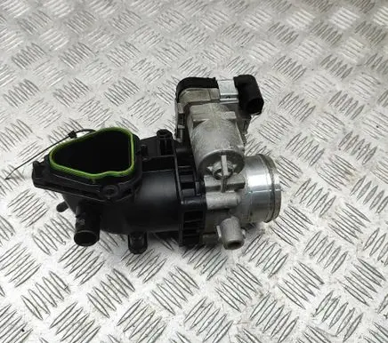 Volkswagen Golf VI Throttle valve 03C129721B 03C133062D