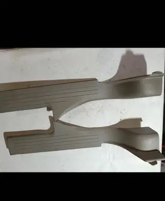 Cadillac DeVille Foot area side trim 25711491 25711493 25711495