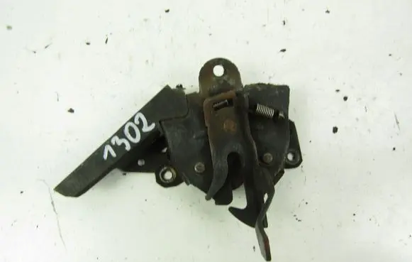 Mitsubishi Lancer Engine bonnet/hood lock/catch 