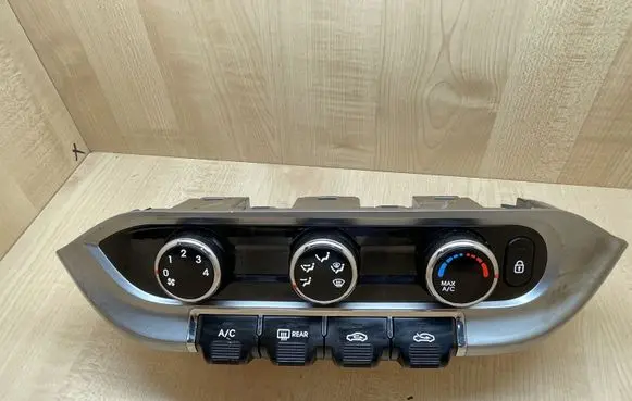 KIA Rio Climate control unit 972501W950 1111250928