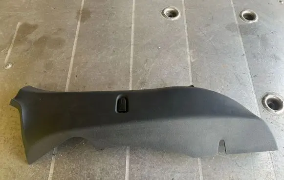 Seat Arona Tailgate/trunk side cover trim 6F0867766