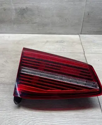 Volkswagen PASSAT B8 Tailgate rear/tail lights 3G9945307D 81450121