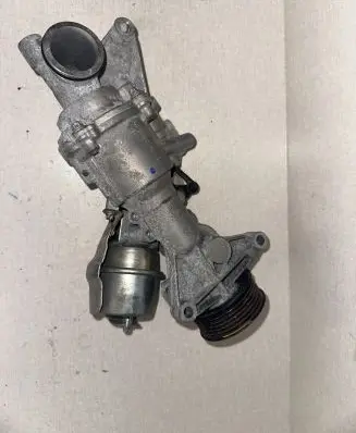 Mercedes-Benz C W205 Coolant pipe/hose A2742000301