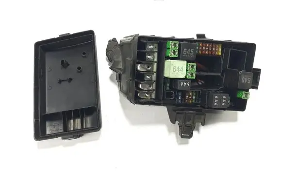 Volkswagen Golf VII Fuse module 5Q0907361A