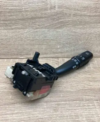 Toyota Avensis Verso Indicator stalk 0414044020 173650