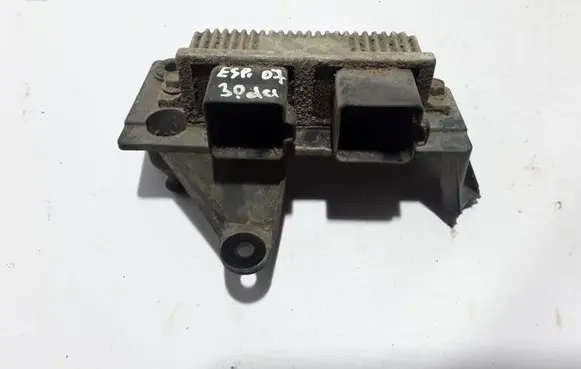 Renault Espace - Grand espace IV Glow plug pre-heat relay 8200054946