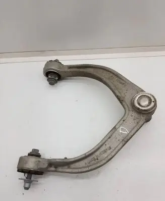 Volvo XC60 Front lower control arm/wishbone K202207