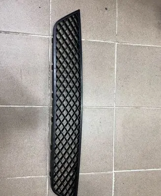 Mercedes-Benz ML W166 Front bumper lower grill A6398850153
