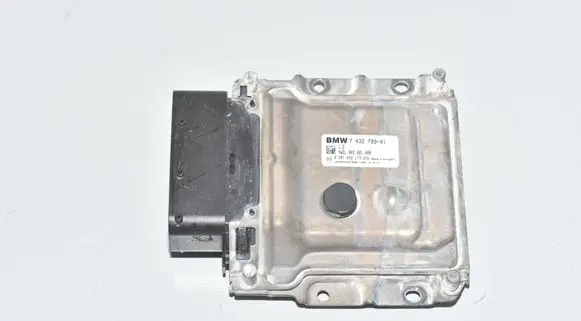 BMW 5 F10 F11 Adblue control unit 7432799 0281032173