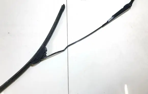 Opel Astra G Front wiper blade arm 90559554