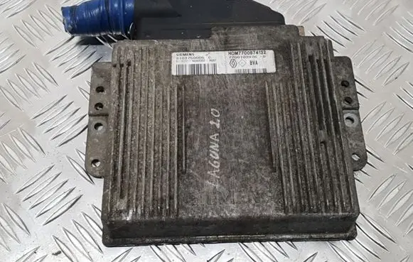 Renault Laguna I Engine control unit/module S103750005C 7700103976D 7700874132