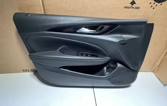 Opel Insignia B Front door card panel trim 39215503