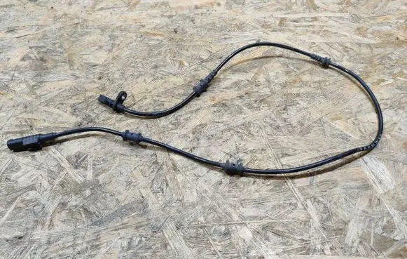 Mercedes-Benz B W246 W242 ABS brake wheel speed sensor A2465402510