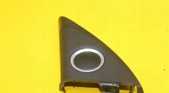 Audi A4 S4 B8 8K Front door speaker cover trim 8K0035423A