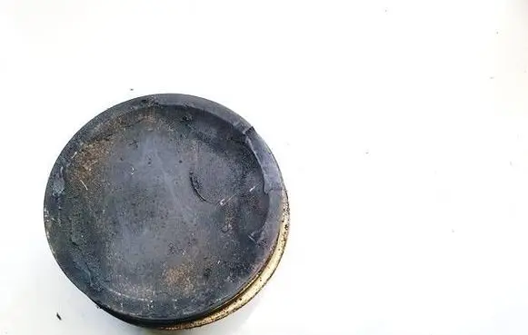 Audi A4 S4 B5 8D Piston 