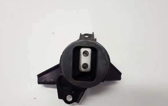 Hyundai Tucson LM Engine mount bracket 218352S001