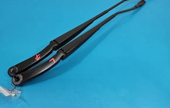 Dacia Dokker Front wiper blade arm 288861710R IMPRK1577876