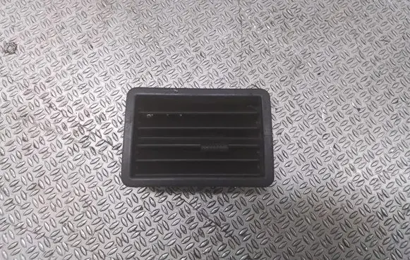 Opel Frontera A Dashboard side air vent grill/cover trim 894331175