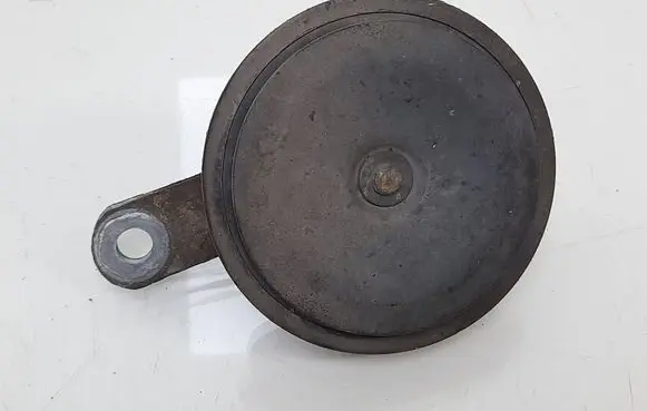 Toyota Avensis T250 Horn signal