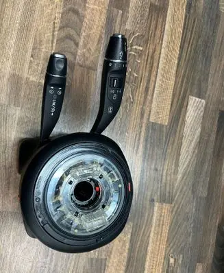Mercedes-Benz C AMG W204 Indicator stalk A2129007823