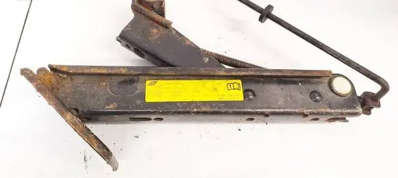 Volkswagen Golf V Lift Jack 7M0011031E