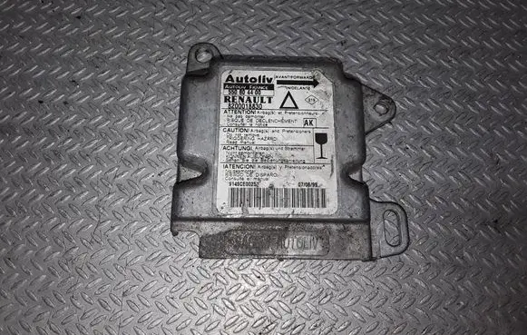 Renault Laguna I Airbag control unit/module 550804400 8200018830