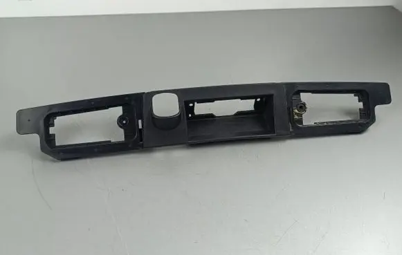 KIA Telluride Trunk door license plate light bar 87312S9000