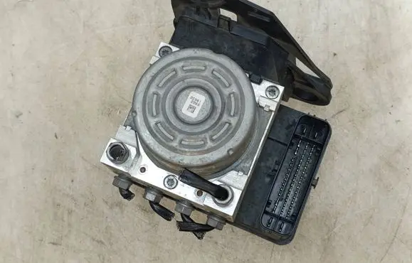 Audi A3 8Y ABS Pump 5WA614517CF 28516457623 10063532051