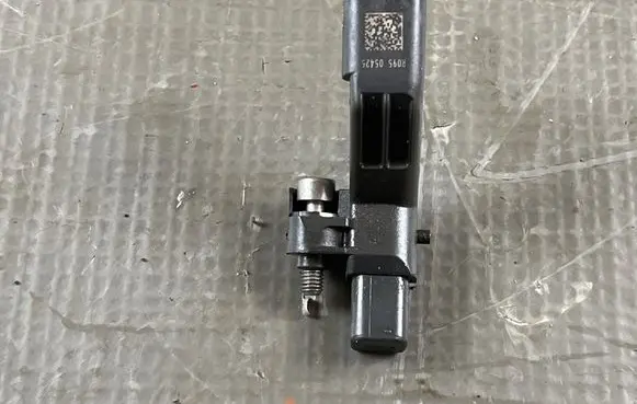 Volkswagen T-Roc Crankshaft position sensor 05E906433E
