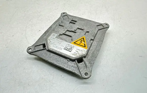 Audi TT TTS Mk2 Xenon control unit/module 1307329193