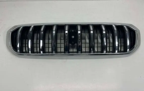 Suzuki SX4 S-Cross Front bumper upper radiator grill 7174164R0
