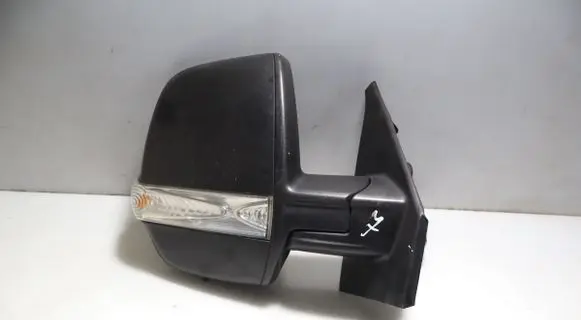 Opel Combo D Front door electric wing mirror