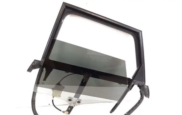 Audi RS6 C6 Rear door window/glass frame 4F0867415C 4F0839461B 4F0833345C