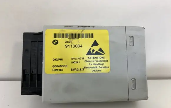 BMW 5 E60 E61 Center console control module 9113064
