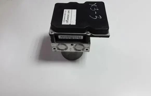 BMW X3 E83 ABS Pump 3424682