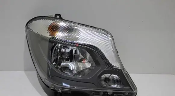Mercedes-Benz Sprinter W906 Headlight/headlamp A9068202461 1ED01103002 0110300200765486A0