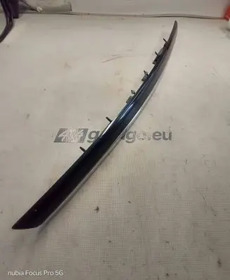 Toyota Auris 150 Tailgate trim 7681102480