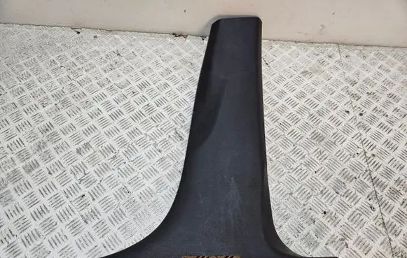 Chevrolet Trax (B) pillar trim (bottom) 95190843