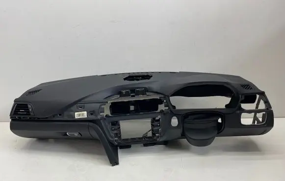 BMW 3 F30 F35 F31 Dashboard