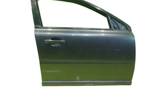 Volvo V70 Front door PRZOD PRAWE