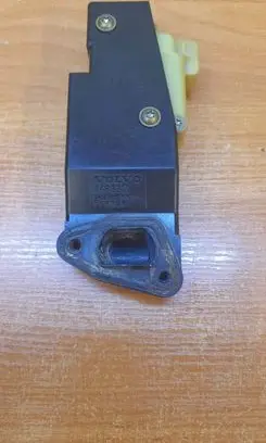 Fuel tank cap lock motor