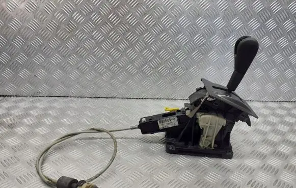 Opel Vectra C Gearbox retarder lever 24441218