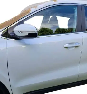 KIA Sportage Front door