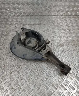 Lexus RX 450H Coil spring/strut mount 