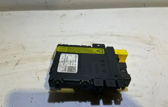 Volkswagen PASSAT B6 Steering angle sensor 3C0953549B 05113820 90058051400303